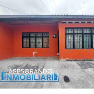 CASA UBICADA EN EL BARRIO VERSALLES, ZONA CENTRAL DE FLORENCIA