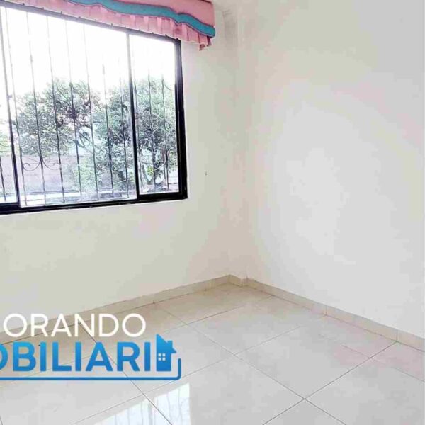 GRAN CASA PARA VENTA EN FLORENCIA - Imagen 5
