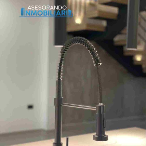 HERMOSA CASA DE LUJO, URBANIZACIÓN PORTAL DEL MIRADOR - Imagen 8
