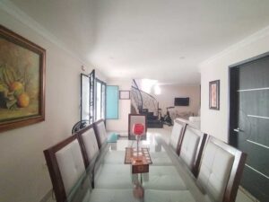 Casa en venta Florencia – comedor integrado y funcional2