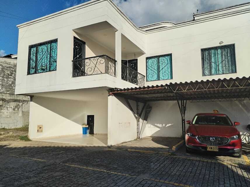 Casa en venta Florencia – barro Lenin Conjunto residencial Torres de Andalucia