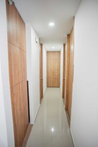 Corredor interno del apartamento en piso 8 en Torres de Baruc Florencia