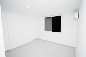 Habitacion con closet en apartamento piso 8 en Torres de Baruc Florencia Caquetá