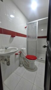 Propiedad en venta en Altamira Florencia baño auxiliar completo