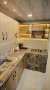 Cocina integral moderna en casa en venta barrio los Andes