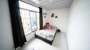 Detalle de habitación en inmueble barrio los Andes