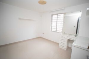 Alcoba amplia en casa remodelada en Florencia Caquetá