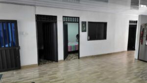 Sala de excelente tamaño en vivienda en venta florencia