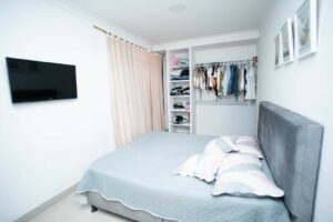 Alcoba amplia en casa disponible en el barrio Pahonessa