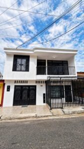Casa en venta en Florencia Caquetá fachada principal barrio estrella