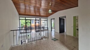 Vista panorámica desde el segundo nivel de la casa venta barrio estrella