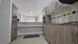 Acabados de cocina en casa disponible en El Bosque