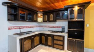 Cocina integral moderna casa Barrio Pahonessa