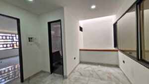 Corredor del segundo nivel casa en venta Florencia Parques de la Amazonía