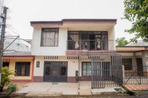 Casa en venta en Florencia Caquetá fachada principal
