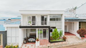 Fachada principal de la casa en venta en Florencia Caquetá Villas de San Pablo
