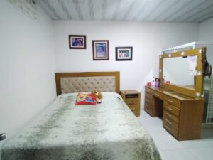 Alcoba auxiliar o estudio en casa en venta Florencia