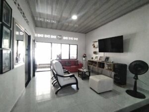 Sala y comedor independientes en venta Florencia