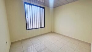Casa en venta chapinero - Habitación principal cómoda y bien iluminada.