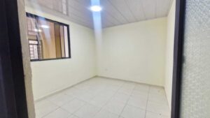 Vivienda en venta en Chapinero - Segunda habitación secundaria ideal para la familia.