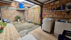 Casa en venta ciudadela - Amplio patio en tierra ideal para futuras ampliaciones.