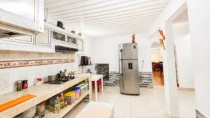 Hogar en venta Florencia diseño de cocina acogedora