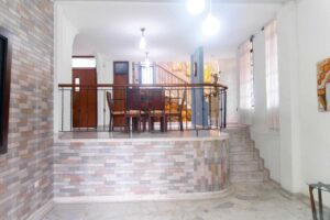 Casa comercial venta florencia inmensa sala ideal para sala de espera o recepcion