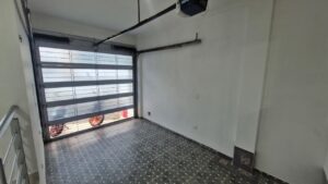 Casa en venta Cunduy amplio garaje independiente con portón eléctrico.