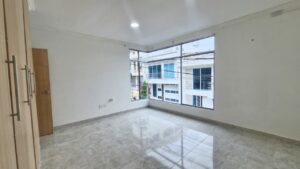 Casa en venta Cunduy tercera alcoba equipada con clóset.