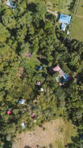 Vista aérea de las 15 hectáreas de la finca en venta Florencia Naturagua.