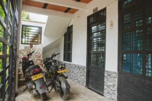 Vivienda en venta Florencia zona de parqueo interior