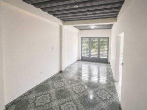 Casa altos pradera Florencia espacio de acceso en el primer piso