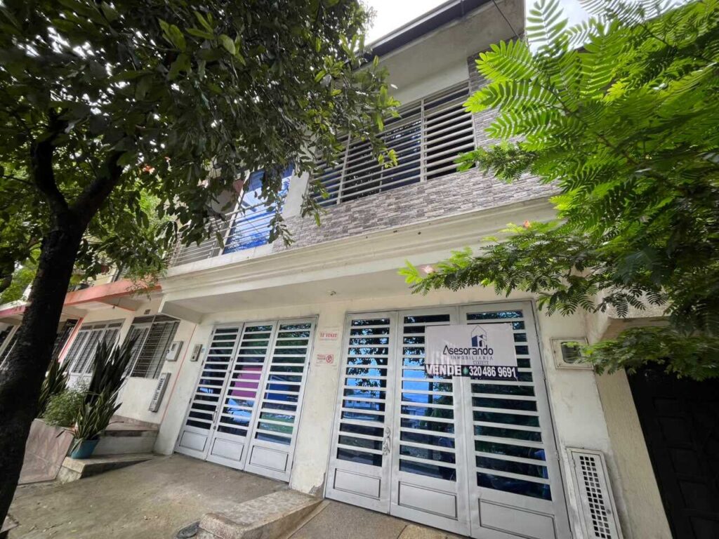 Casa con dos apartamentos en venta en Altos de La Pradera – Florencia Caquetá