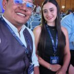 Pareja de asesores de Asesorando Inmobiliaria durante el Congreso FEDELONJAS 2026
